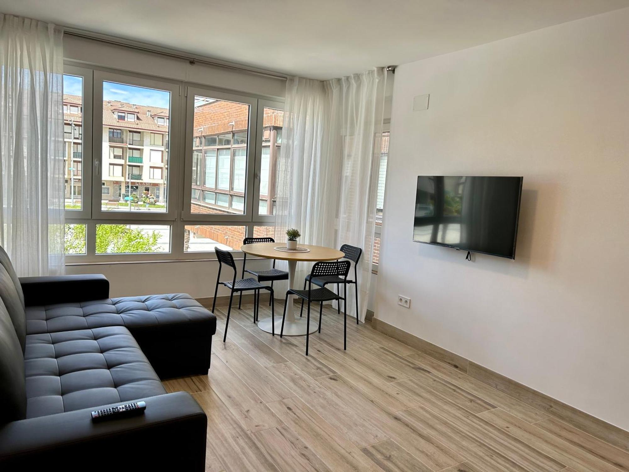 Apartamento Plaza De La Villa Playa Trengandin Noja Luaran gambar